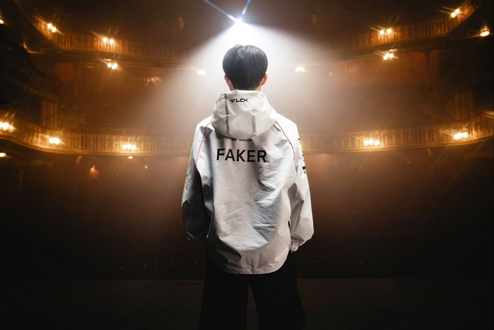 21点高阶：深度解析“分牌”带来的盈利机会。（21点进阶：深度剖析分牌策略的盈利潜能）